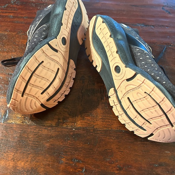 Women’s BROOKS glycerin 20 STEALTHFIT size 10. Black gray - Picture 2 of 6